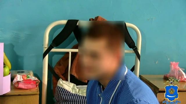 Начальник управления по вопросам миграции астраханской полиции вручила паспорта бойцам смотреть онлайн