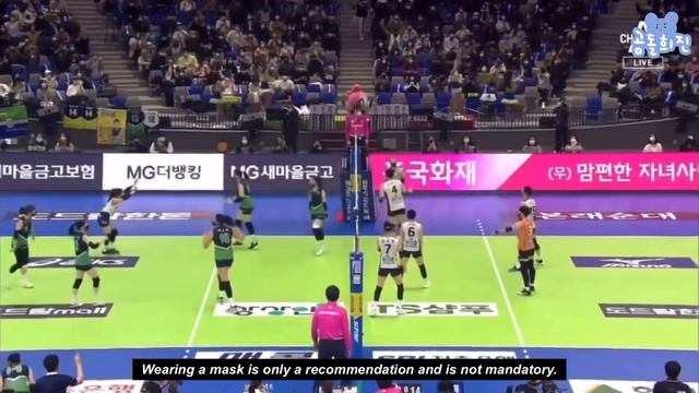 Volleyball court hit by Omicron… Playing with their masks on-Kim Heejin interview eng sub смотреть онлайн