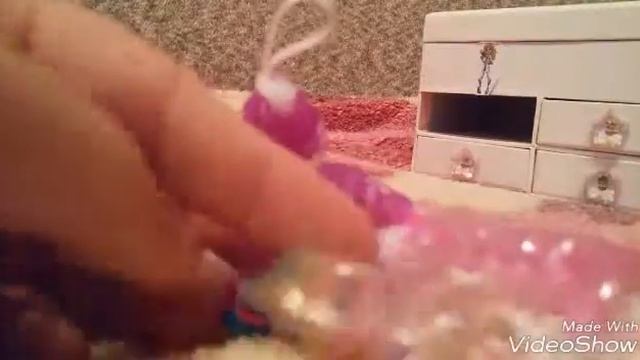 коллекция браслетов и фигурок из резинок смотреть онлайн