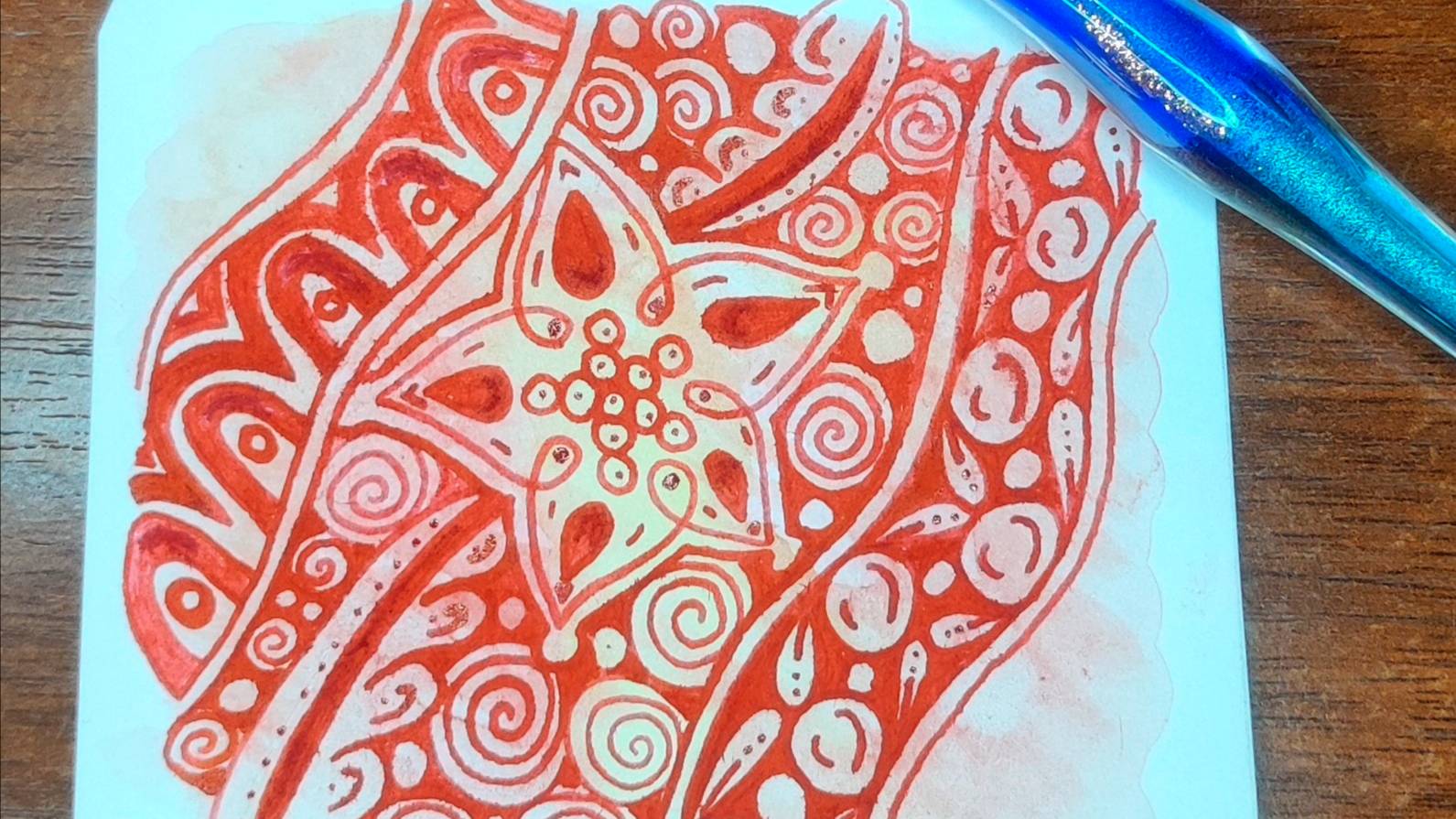 Рисую красные танглы пером смотреть онлайн