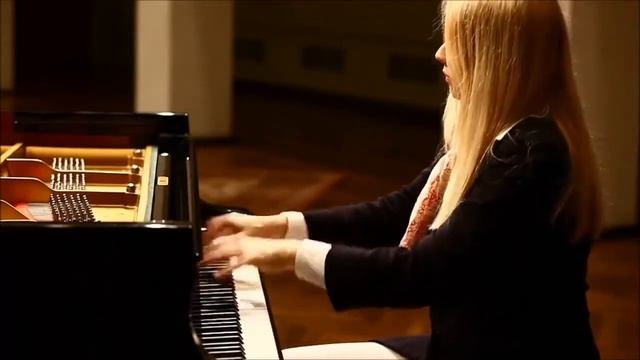 Moonlight Sonata  Beethoven    Valentina Lisitsa