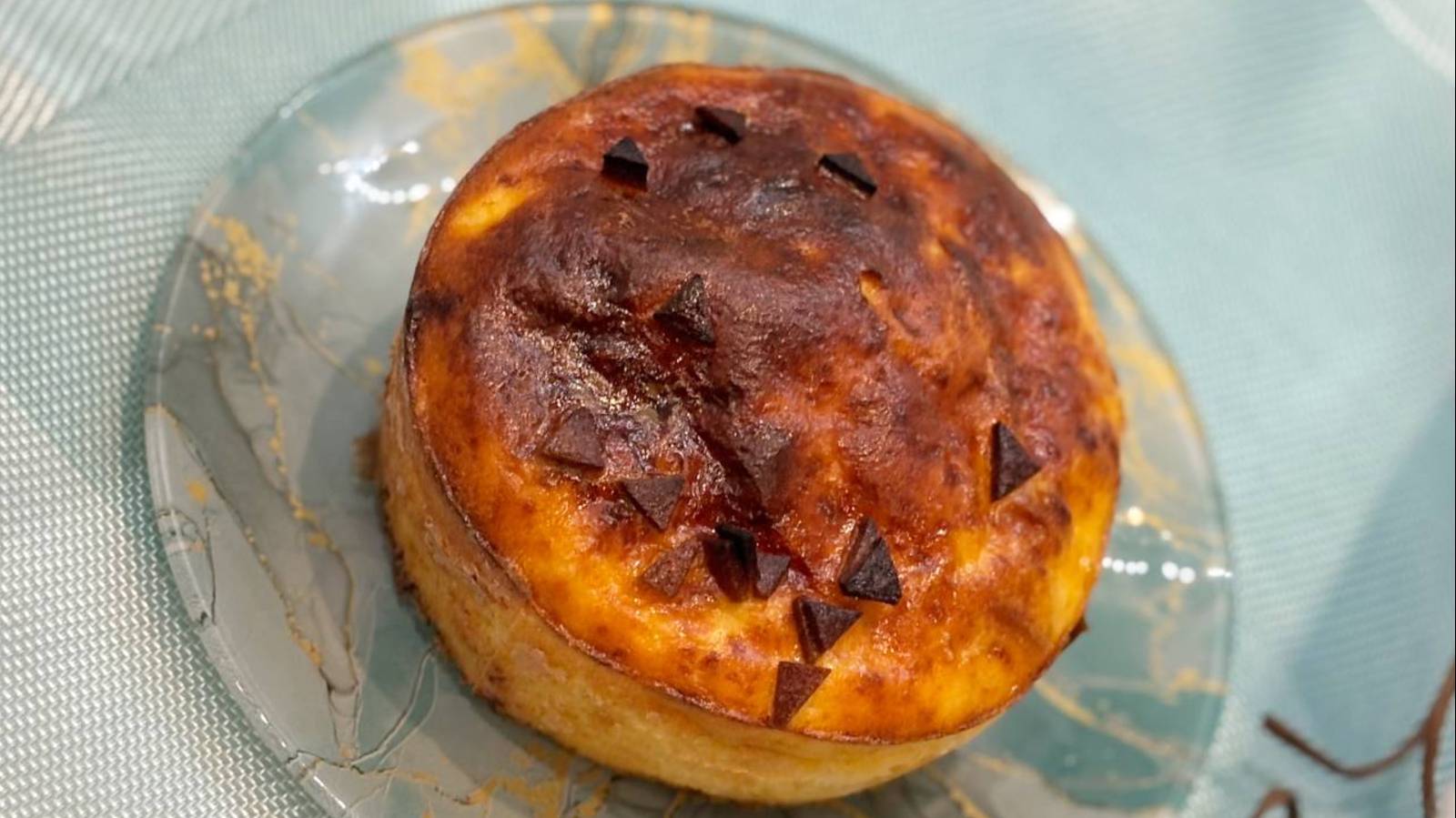 Детский творожный кулич с курагой без муки