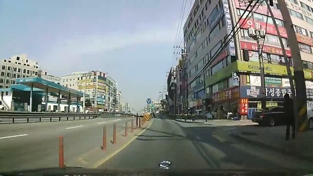 2-Ch HD-HD Car DVR RUNEYE IVB-230HD IVB-250HD Video Clip (Day Time Front)