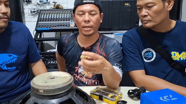 Bongkar dan siksa REEL DAIWA FREED | Ada give away REEL langka koleksi dapur mancing kong !! смотреть онлайн