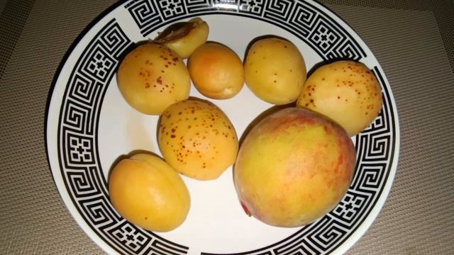 Фрукты / АСМР итинг / ASMR eating смотреть онлайн