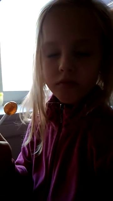 Скажи Дюймовочка