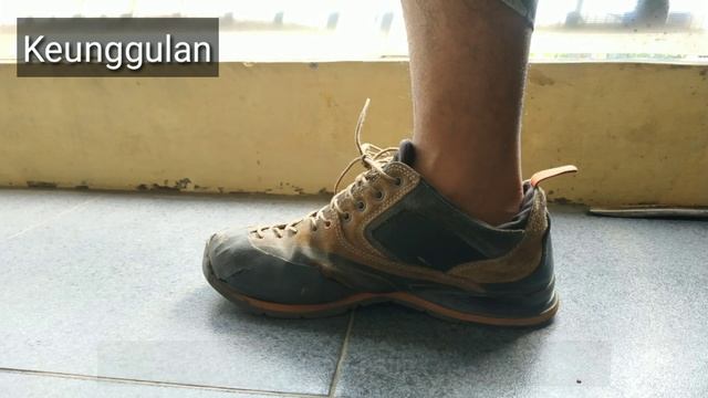 keunggulan sepatu trail run mountain, sepatu lari di gunung смотреть онлайн