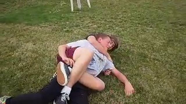 evan vs. tyler смотреть онлайн