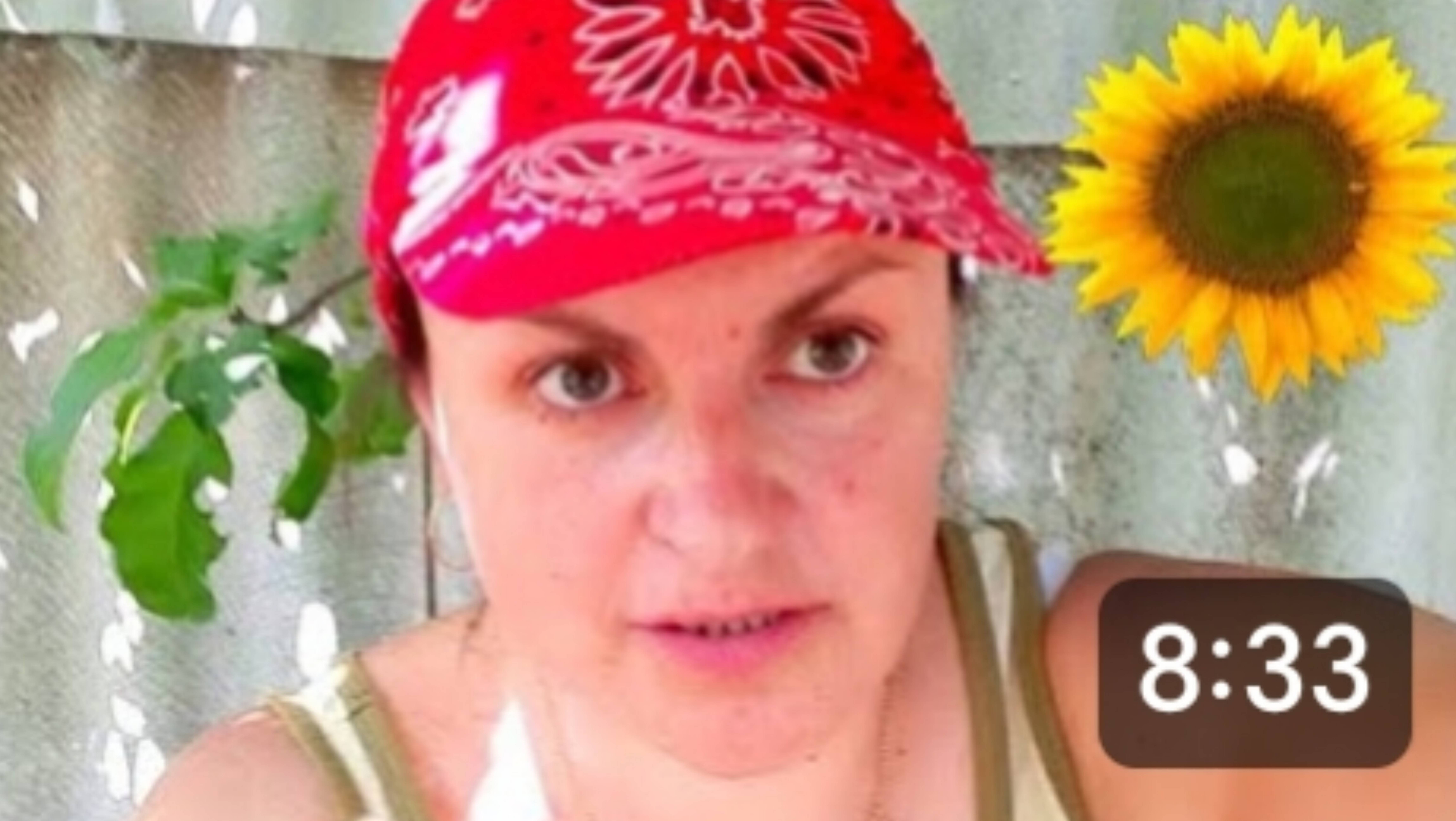 Одна в деревне. Ждём гостей. Воскресный дождь мешает планам. смотреть онлайн