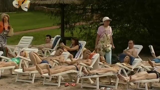 6 кадров. Торговцы на пляже смотреть онлайн