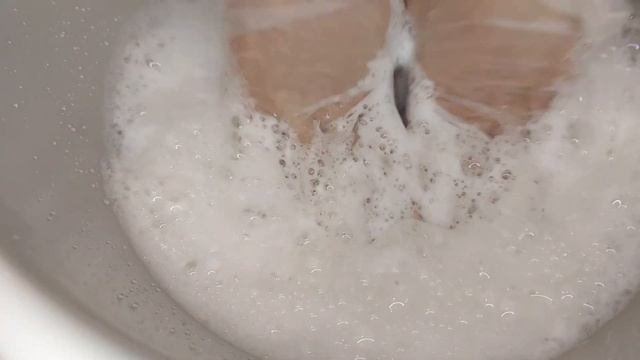 Соль-пена для ванн/bath Salt Foam #spongeasmr #squeezing Sponges #relax#squeeze #spong