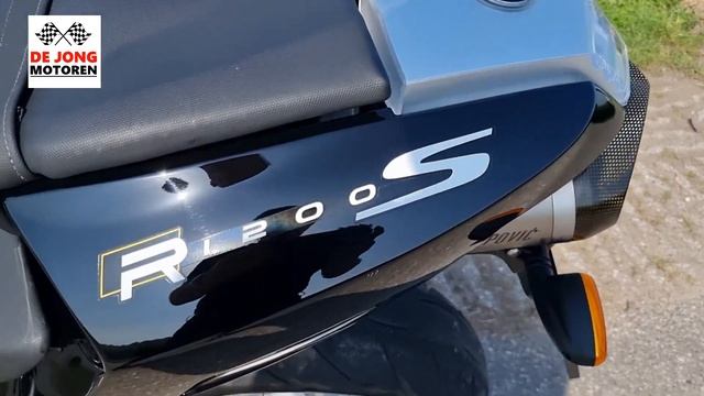OCCASION: BMW R 1200 S ABS 2007 AKRAPOVIC 32.382KM!! смотреть онлайн