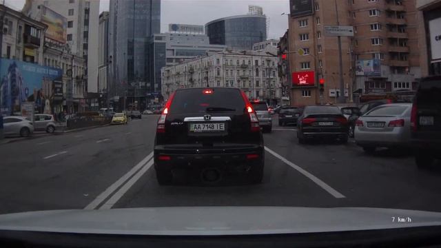 Украина, Центр Киева на видеорегистратор, март-2015 смотреть онлайн