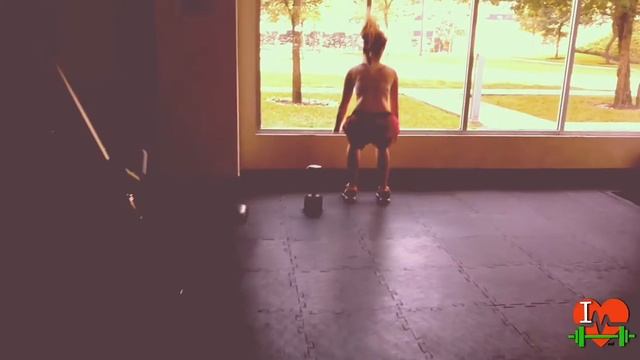 Froggy Jumps & Plie Squat (saltos de rana & sentadilla sumo) смотреть онлайн