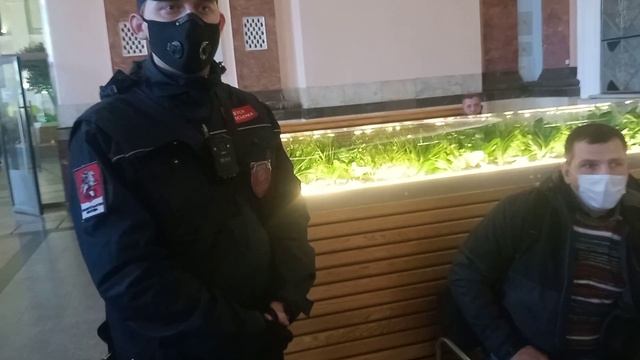Контролер "Организатор перевозок" Константин. Попытка развода на штраф за маски. Хэппи энд смотреть онлайн
