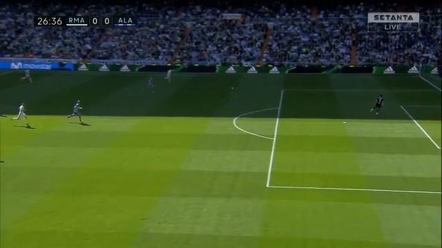 Cristiano Ronaldo Humiliate Alavés player~ Real madrid vs Alaves 3 0 2017 смотреть онлайн