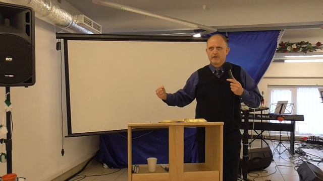 18 10 21 Волы,овцы,меновщики денег и ревность Христа Денис Юнусов и пастор В Теплов