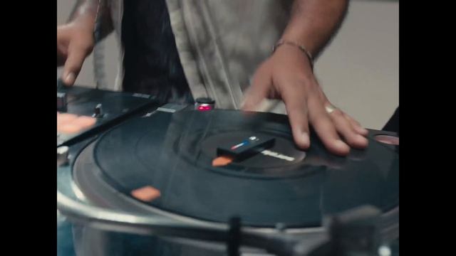 Ander Bock x Mr. Yeison x Odanis BSK - Talita Kumi (Video Oficial) | Tres Coronas смотреть онлайн