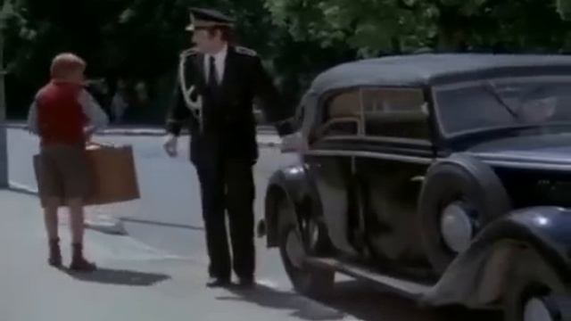 5 momete Pistruiatul смотреть онлайн