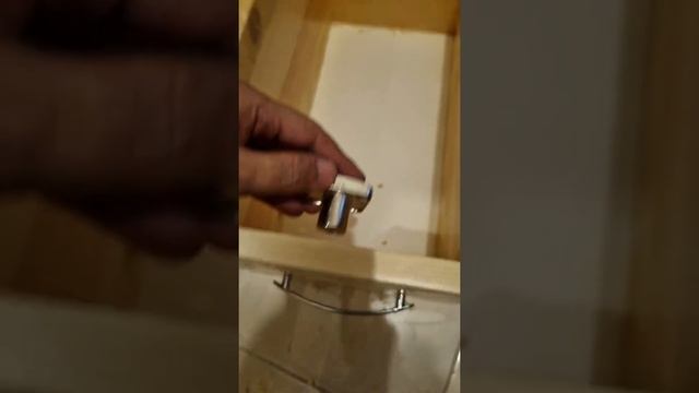 Cara Pasang Kunci Laci #Shorts