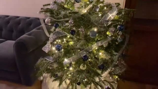 ИКЕЯ ⭐️ ЕЛКА НАРЯЖЕНА 🎄 смотреть онлайн