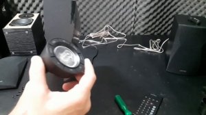 Edifier CX7 por dentro, e com potência aferida!