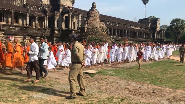 Ангкор-Ват, 2019 год! #shorts #cambodia #angkorwat смотреть онлайн