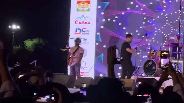 Aron Afshar-Madar&Pedar Live Dushanbe Concert آرون افشار مادر وپدر کنسرت زنده دوشنبه تاجیکستان смотреть онлайн