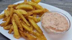 Мало кто так картошку готовит. Просто вылейте яйцо на картошку и результат будет потрясающим_