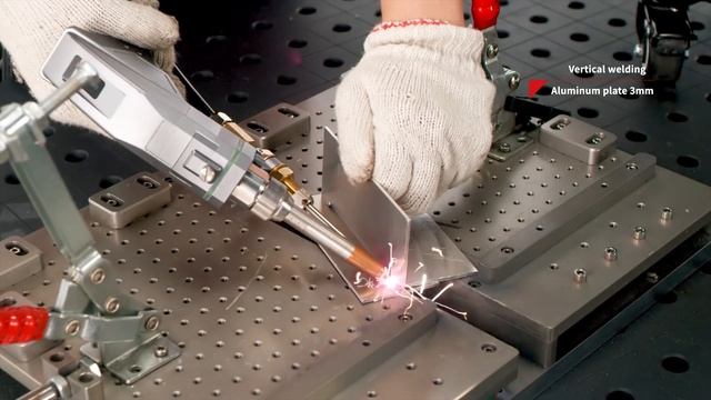 Maxphotonics X1w-1500 Handheld Welding Laser Machine 1