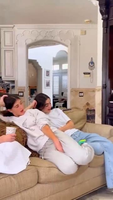 The most racist video on the internet 😂 смотреть онлайн