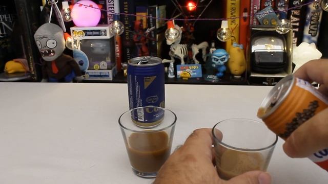 Coffee Break: The Comparison смотреть онлайн