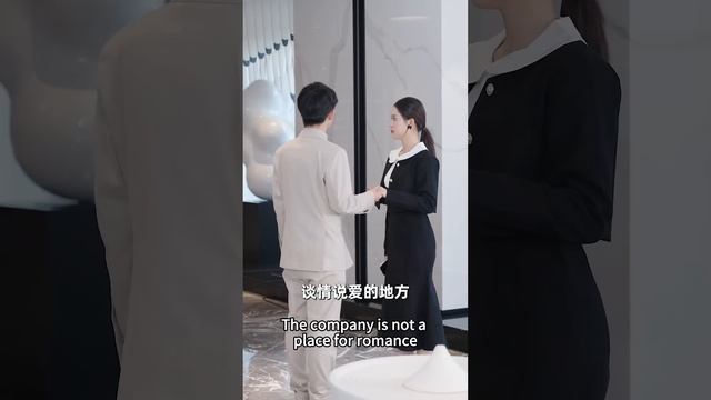 [MULTI SUB]【完整版】灰姑娘被渣男抛弃后，一出门就被双胞胎萌宝抱住大腿喊妈妈！妈咪别哭了，我们带你去找总裁爹地...《天降双宝，爹地妈咪快相爱》#女频 #甜宠  #爱情 | 酷喵追剧