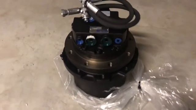 Бортовая передача редуктор хода с гидромотором Hitachi EX30 Краснодар