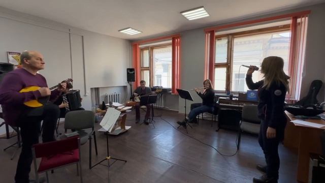 Репетиция ансамбля «Ветер перемен» смотреть онлайн