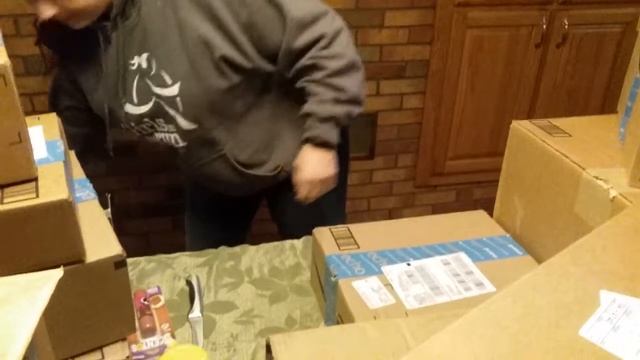 Part # 1 Amazon FBA Box Reveal Overstock Long Term Returns смотреть онлайн
