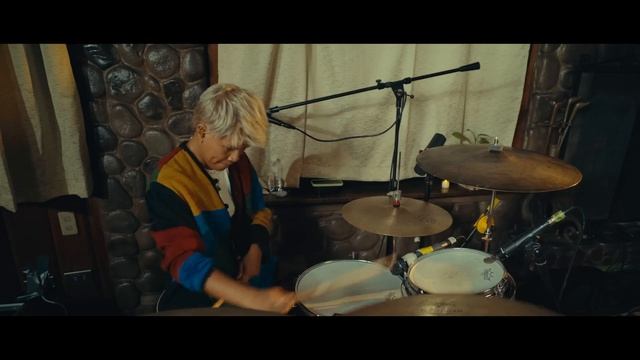 Ikot (The Cozy Cove Live Sessions) - Over October смотреть онлайн