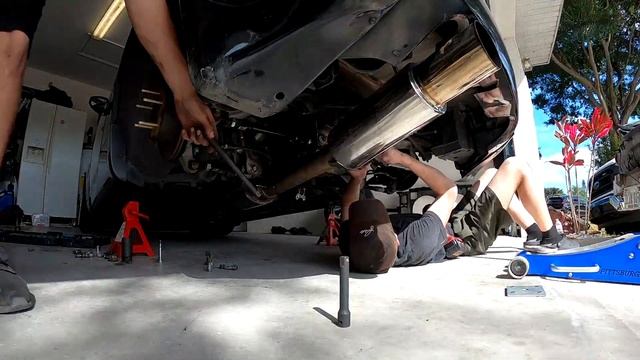Our 350z's Get MAJOR Upgrades for Next Track Day смотреть онлайн