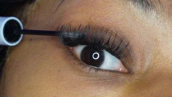 DIY Lash extensions at home ft. Quewel Clusters I Amazon