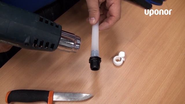 Uponor Q&E fitting szétszerelése /Első módszer: a cső és a fitting is újra felhasználható marad смотреть онлайн