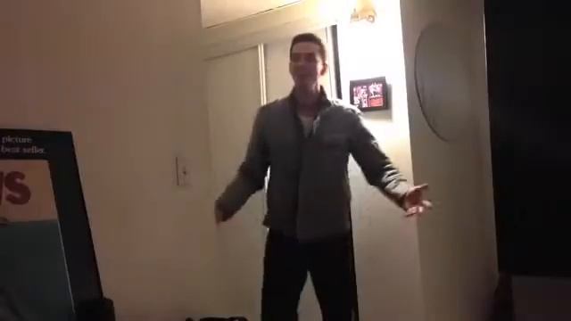 Очень трогательная встреча кота и хозяина после 6 месяцев разлуки смотреть онлайн