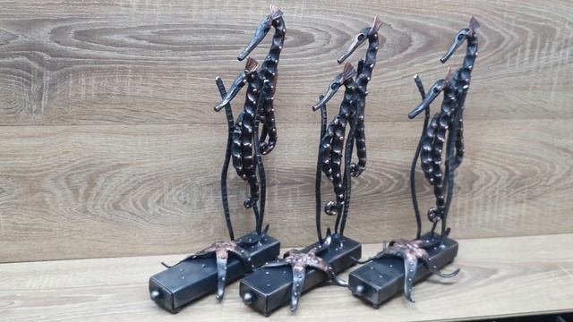 Морские коньки кованые смотреть онлайн