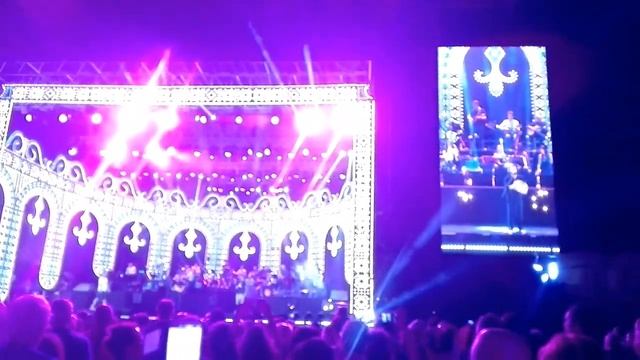 CONCERTONE NOTTE DELLA TARANTA"boom da bash" смотреть онлайн