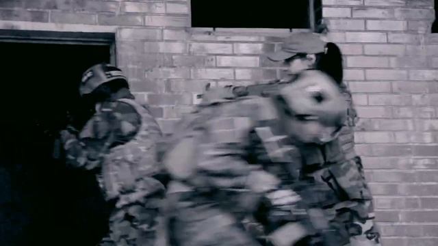 [ G&G Your Greatest Glory 2012 Video Contest ] Saving private Johns.mov смотреть онлайн