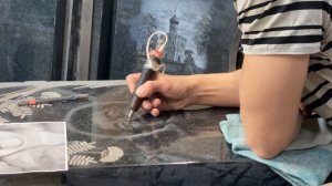 Ручное нанесение изображения на гранитный памятник