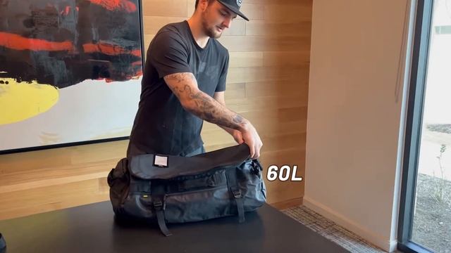 Large Duffel Backpack Sports Bag with Shoe Compartment смотреть онлайн