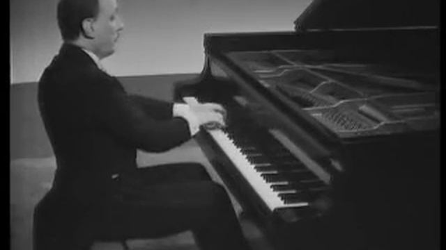 Артуро Бенедетти Микеланджели Шопен Фантазия фа минор соч. 49 смотреть онлайн