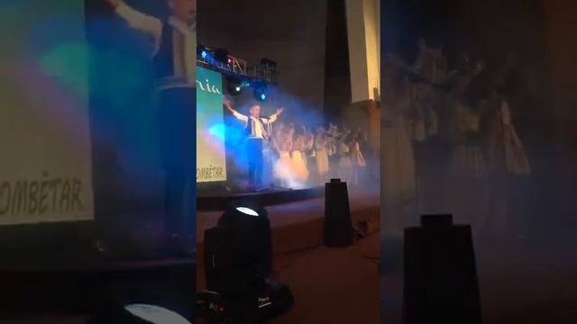 Blend Mustafaj - Vallja E Liris (Part 2) смотреть онлайн