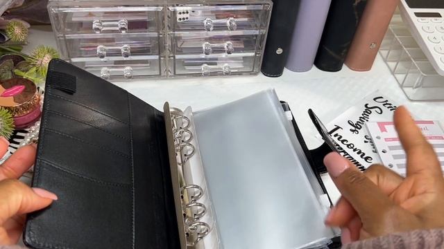 Cash Stuffing Essentials for Beginners | Amazon Finds + Another New Binder смотреть онлайн