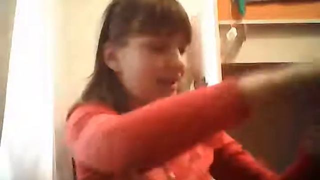 Что лижии у меня в рюкзаке когда я иду гулять! смотреть онлайн